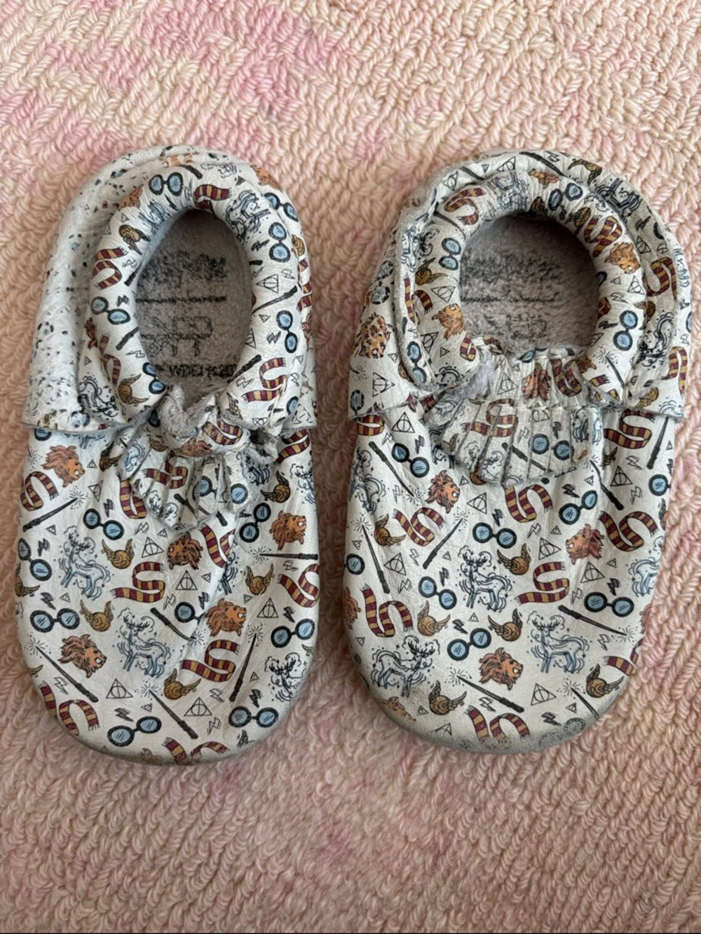 Freshly Picked White Patterned Moccasins & Gold Hufflepuff Soft Soles
